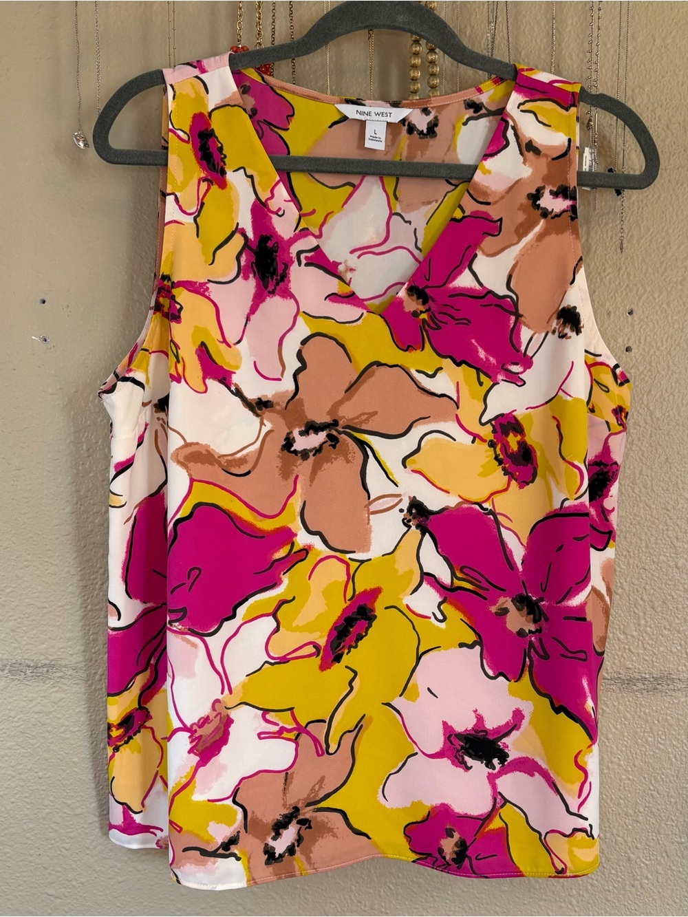 Nine West Floral V-Neck Tank Top
